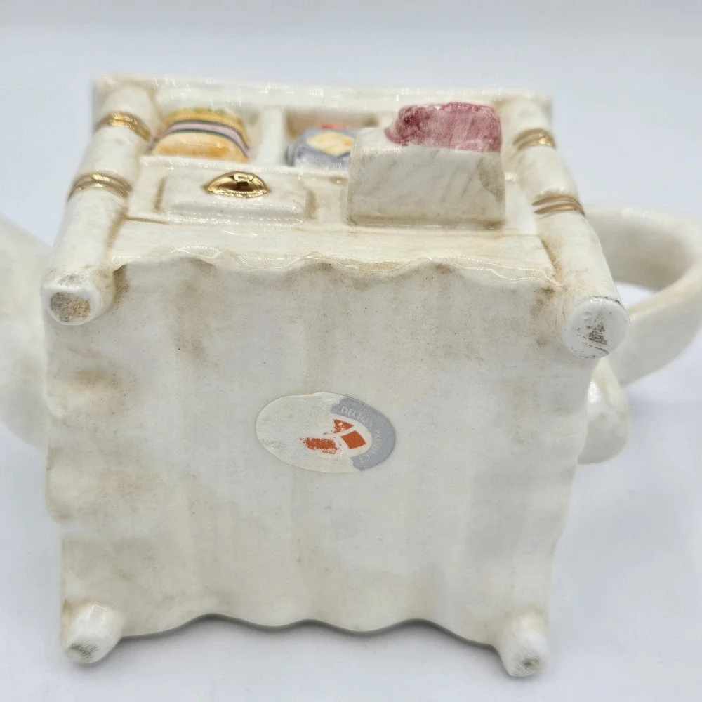 Delton Tiny Teapot Collectible Miniature‎ Porcelain Kitchen Island Vintage